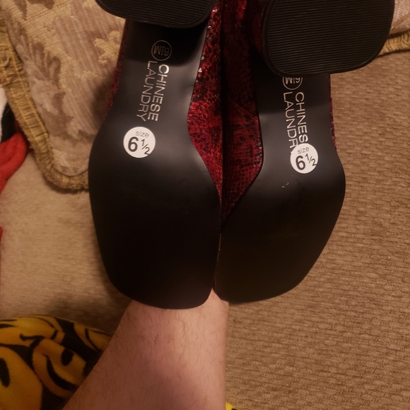 Chinese Laundry boots - Picture 3 of 3